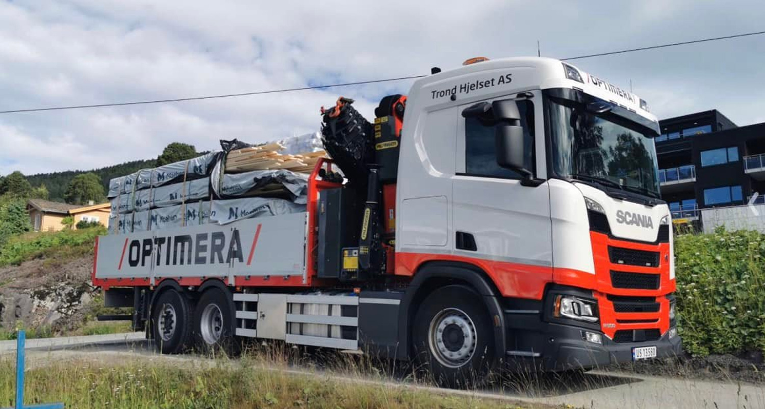 Profesjonell krokbil Molde - trygg transport av tunge gjenstander for private og bedrifter